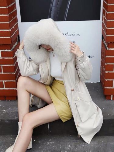 ZHG8131真狐狸毛领内胆可拆卸獭兔毛保暖派克服图片