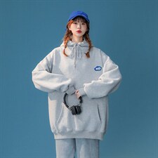 浅灰色