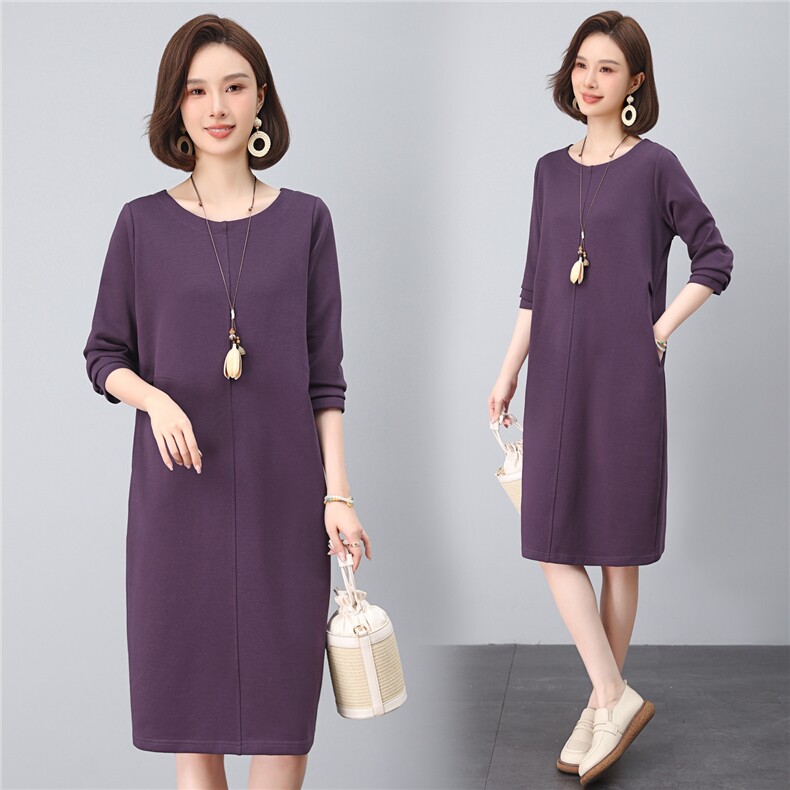 2025年秋季春秋中长款优雅气质针织U型领常规袖休闲连衣裙，女装连衣裙，依恋蒂丝
