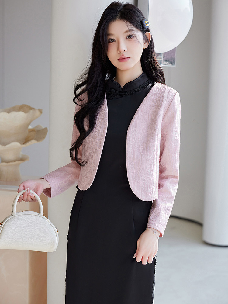 开春外套女短款上衣2025新优雅气质小披肩配裙子外搭开衫提花坎肩,女装短外套,婵米儿