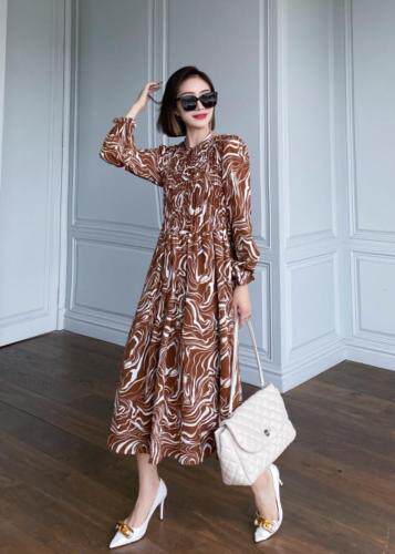 【现货】秋季新款时尚韩版花色连衣裙，女装连衣裙，陆氏青云