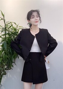 春款新款手工明线缝制小外套黑杏两色图片
