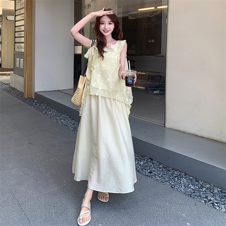 设计感无袖背心套装女2025夏季新款时尚立体花朵上衣半身裙两件套,女装套装/套裙,纯色衣恋