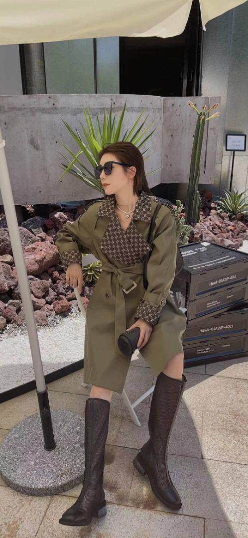 短款撞色翻领风衣21Q-021，女装风衣，红衣情缘