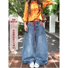 蓝色