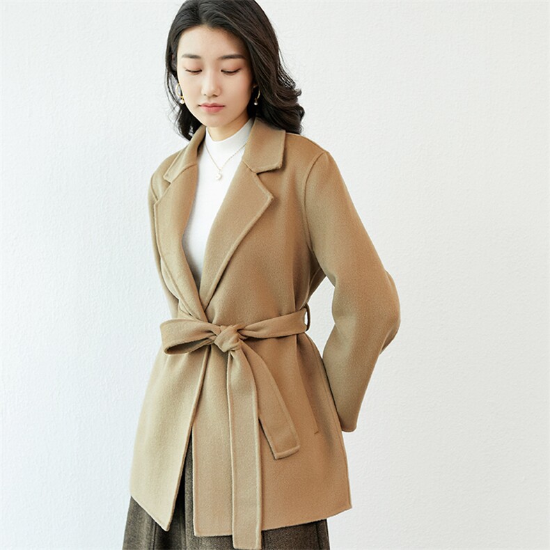 羊毛系带2024秋冬款大衣女装小个子短款毛呢外套，女装毛呢外套，高哲羊绒