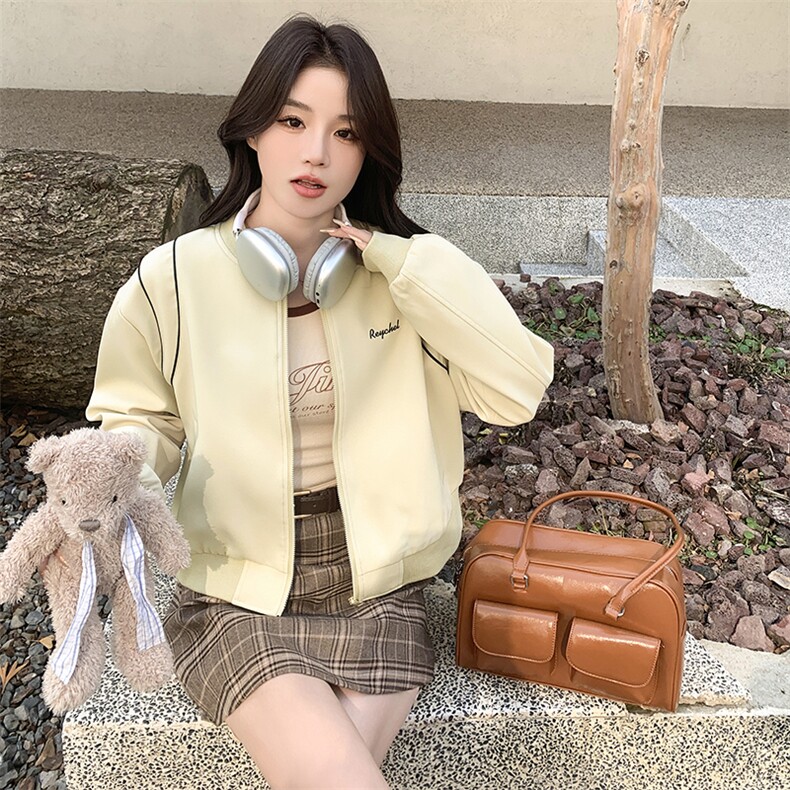 美式棒球服外套女春秋通勤短款撞色拼接复古夹克刺绣宽松休闲上衣,女装短外套,鑫慧