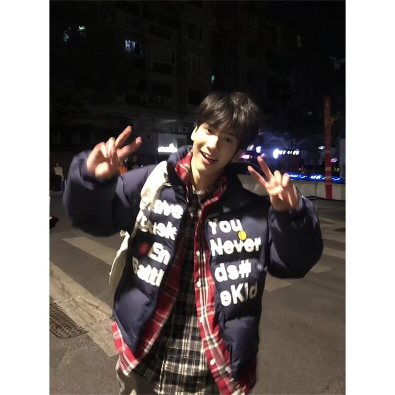 潮牌美式假两件格子棉服外套男女冬季情侣徽章保暖棉衣LW2100-P70,男装棉衣,星座1008