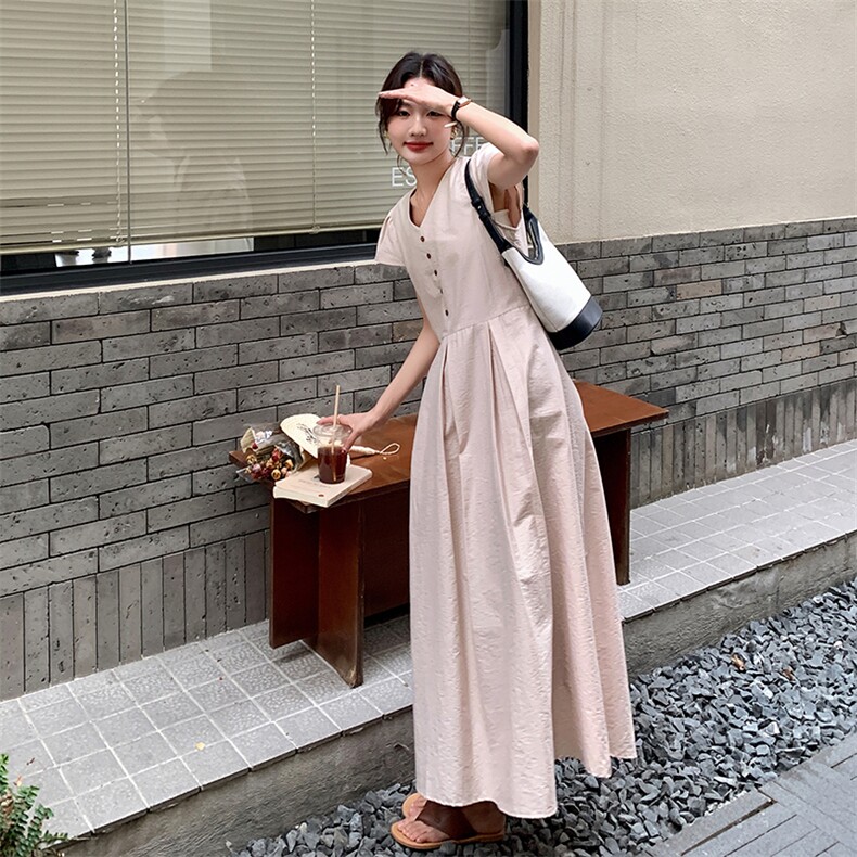 法式粉色V领连衣裙女2025夏季新款轻熟风修身显瘦中长款衬衫裙子,女装连衣裙,维壹