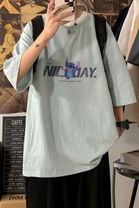 灰色