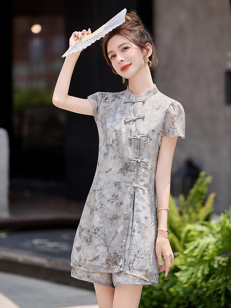 小个子新中式国风提花短裤套装2025夏季洋气减龄改良旗袍两件套女,女装套装/套裙,众宇琦