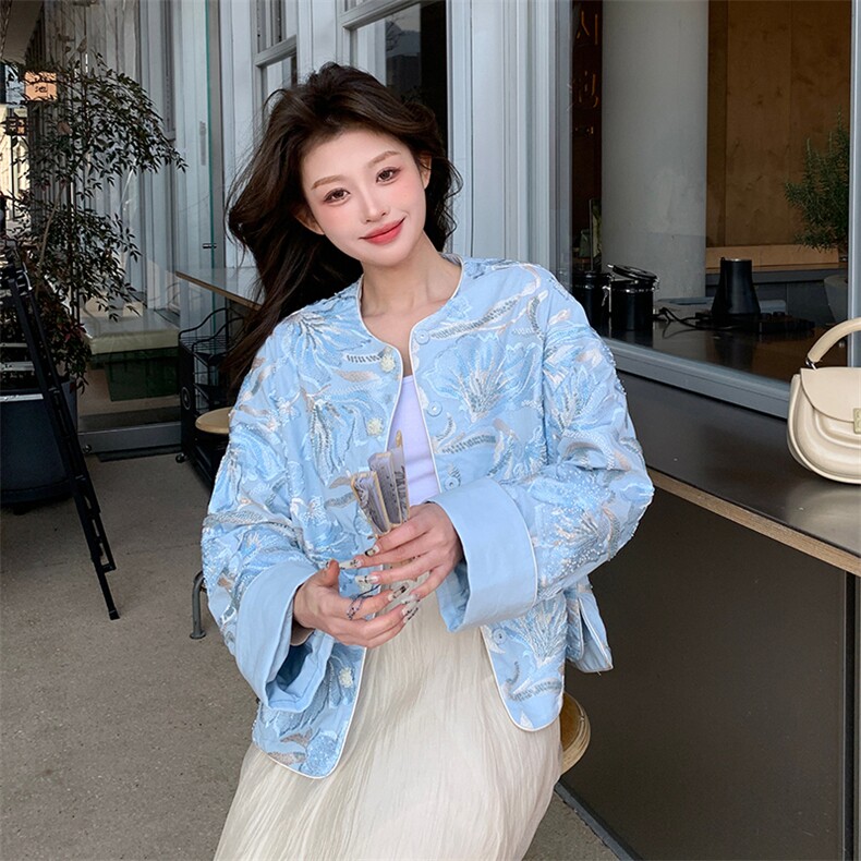 璀璨刺绣短外套女重工钉珠上衣2025春季新款轻奢风拼接别致夹克衫,女装短外套,浙宝208A