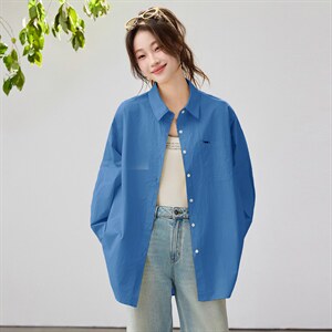 2026春夏新款蓝衬衫女宽松显瘦元气少女感衬衣韩版松弛感慵懒风，女装衬衫，艾米