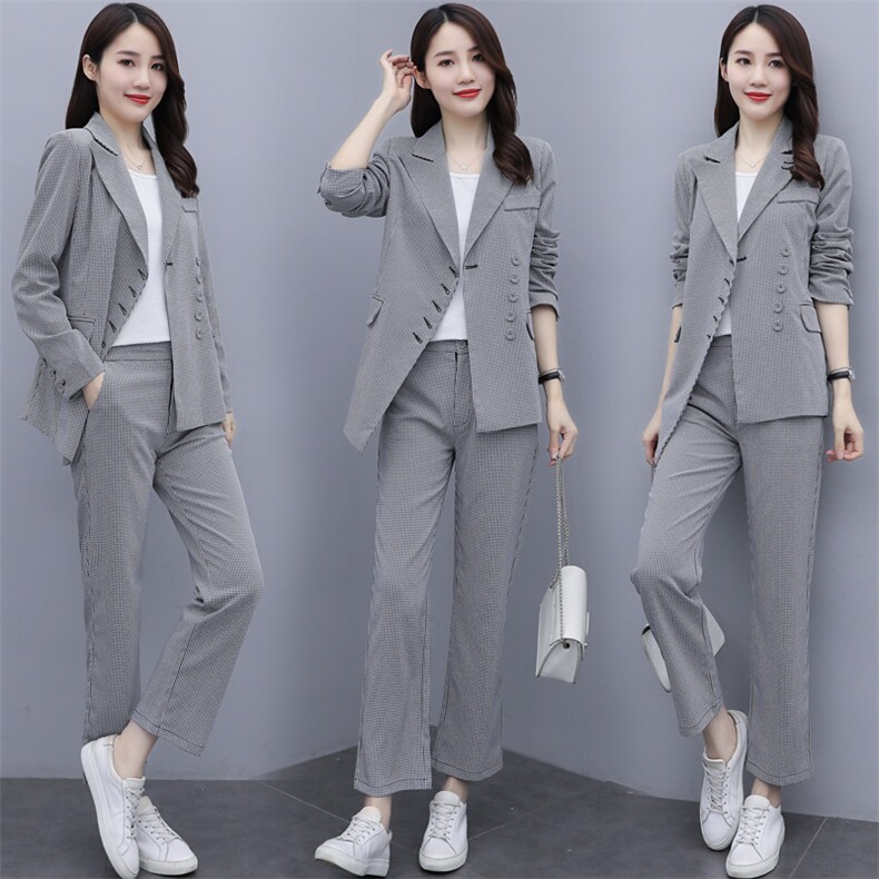 2021春秋款舒适潮流气质格子西装两件套修身小个子显瘦髦洋气减龄，女装套装/套裙，瑶迪依秀