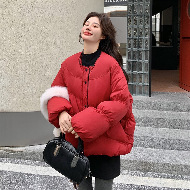 大毛领红色羽绒服女冬2025超火好看高级小众独特漂亮短款加厚外套,女装羽绒服,2C236