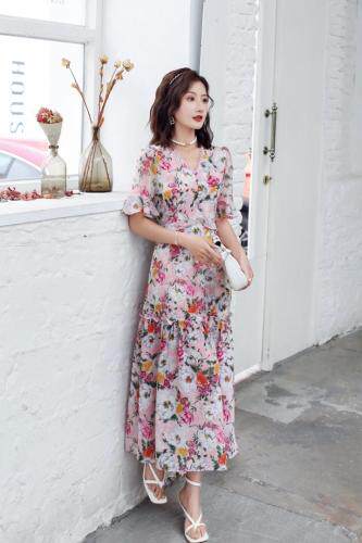 碎花雪纺连衣裙，女装连衣裙，咔蒂妮