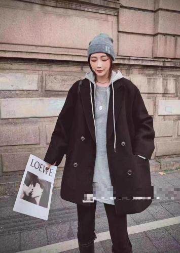 戴帽羊毛尼布外套，女装，TANG.+