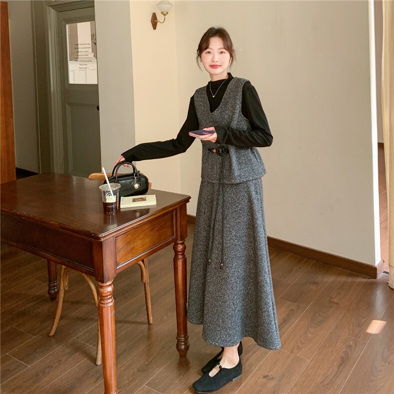 2026春季新款三件套磨毛背心裙串皮带修身显瘦连衣裙高端打底裙子,女装套装/套裙,艾米莉亚