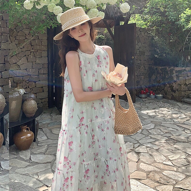 高级感海边度假扎染印花无袖露肩挂脖长裙女夏新款温柔茶歇连衣裙,女装连衣裙,浙宝305