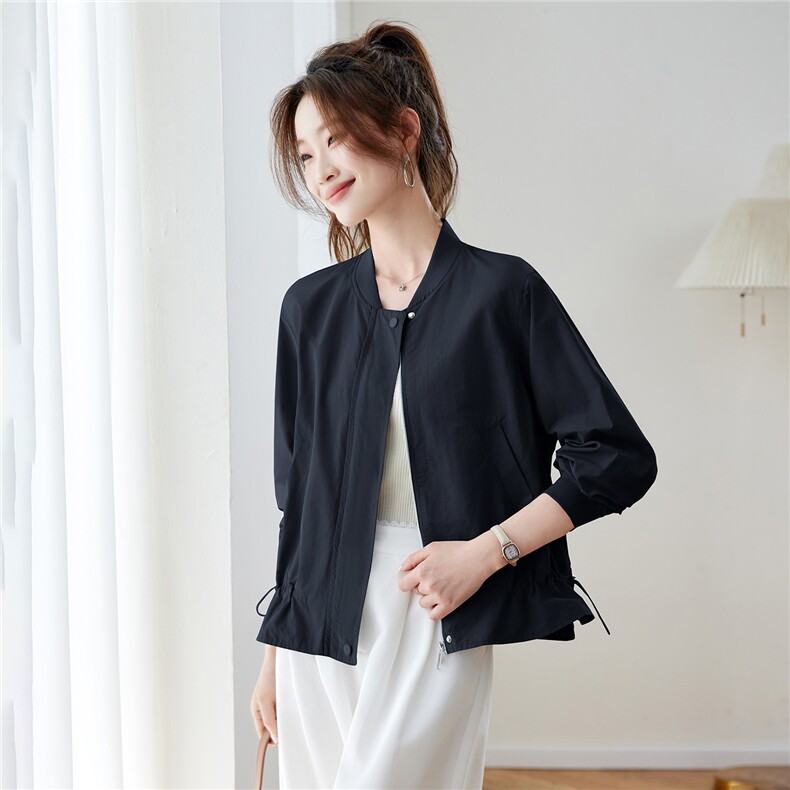 2026年春季宽松立领纯色棒球服短外套夹克开衫,女装短外套,简韵佳