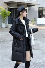 冬装羽绒服，女装羽绒服，菲雪妮