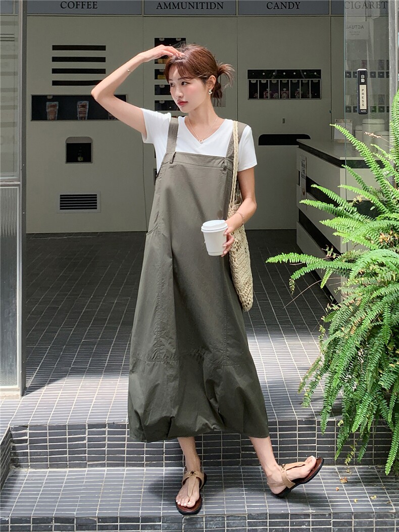 《现货好数据》26夏上新水洗棉休闲两面穿背带裙+V领T恤两件套女,女装套装/套裙,时尚风爆