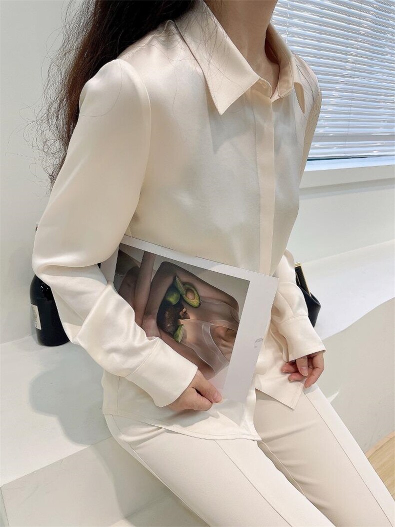 火爆翻单款 ?高品质三醋酸，优雅气质款，也可当空调衣哦，其它，蓝衣可