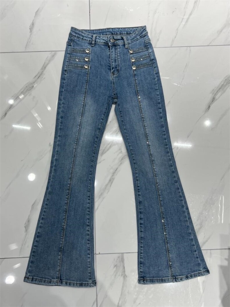 高档烫钻牛仔裤，女装牛仔裤，雪儿诱惑