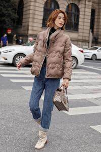 「现货」纯色轻薄90白鸭绒羽绒服2021冬立领显瘦短款，女装羽绒服，A 億