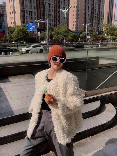 羊羔毛、养卷毛，女装，知原