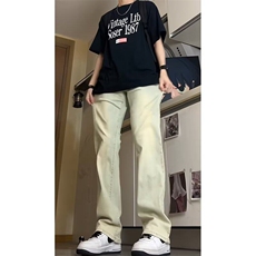 黄泥色