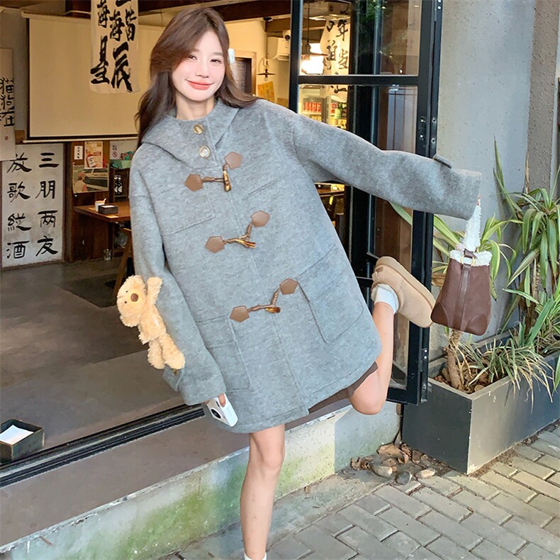 宽松连帽牛角扣毛呢外套（玩偶可拆卸）,女装毛呢外套,天使之佳话
