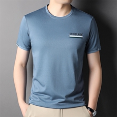蓝色