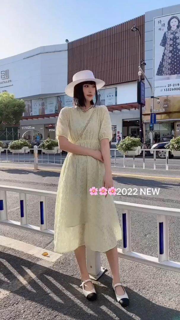 夏季新款连衣裙，女装连衣裙，卓依缘