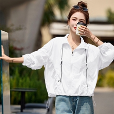 时尚休闲短款防晒衣女2025夏季新款宽松舒适户外防晒服透气薄外套，女装短外套，盈茜