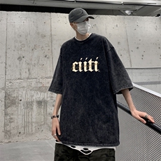 黑色
