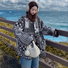 民族风皮毛一体开衫女秋冬2025新款韩系气质减龄保暖流苏外套棉衣，女装毛呢外套，2C218
