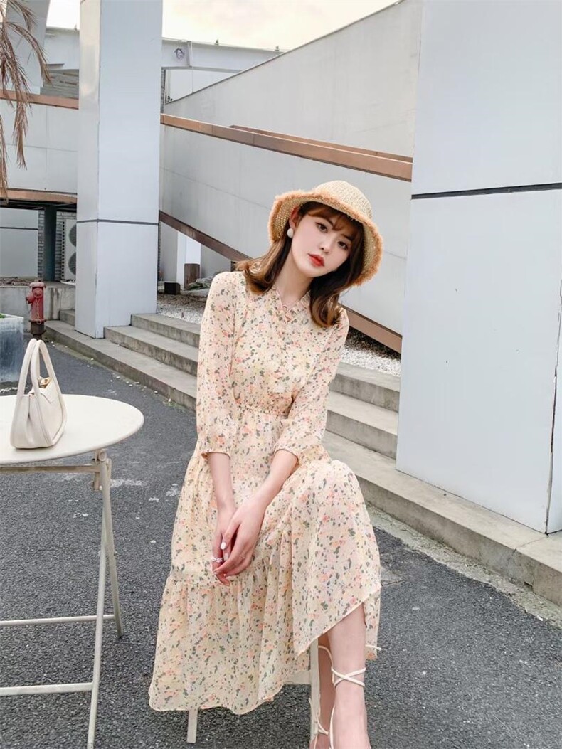 田园风情碎花连衣裙，女装连衣裙，西子季