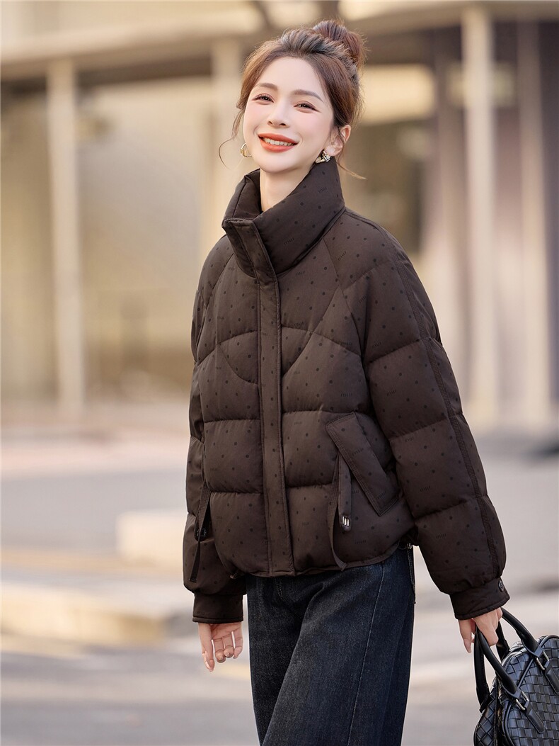 新标90白鸭绒短款印花波点羽绒服女2025冬季新款,女装羽绒服,余墨