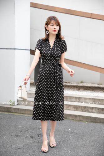 气质款连衣裙，女装连衣裙，莲佳妮