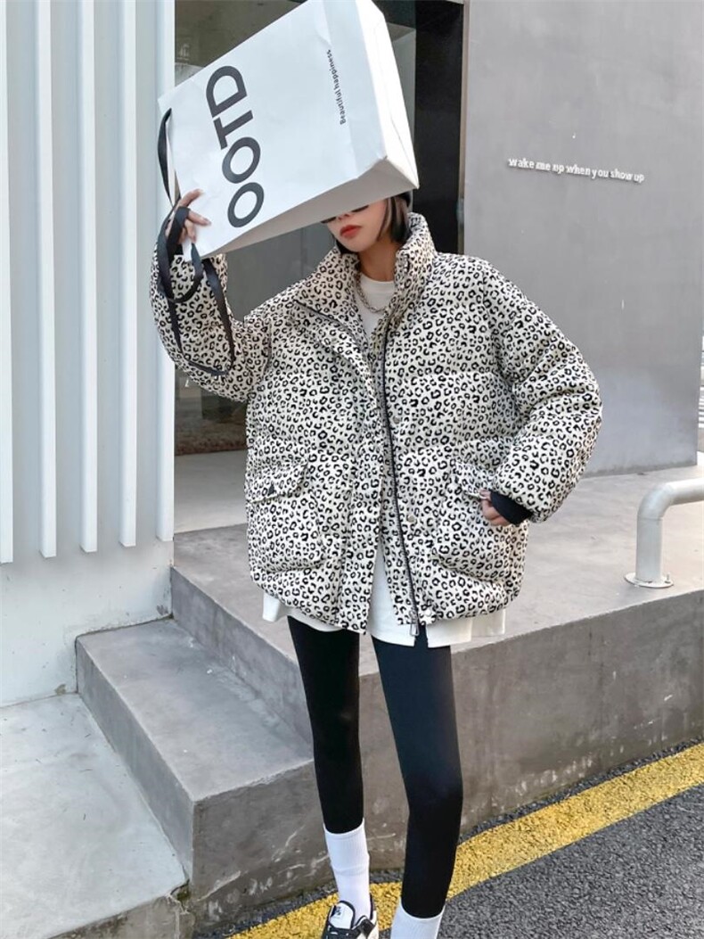 羽绒服：90％绒，女装羽绒服，钱唐名店