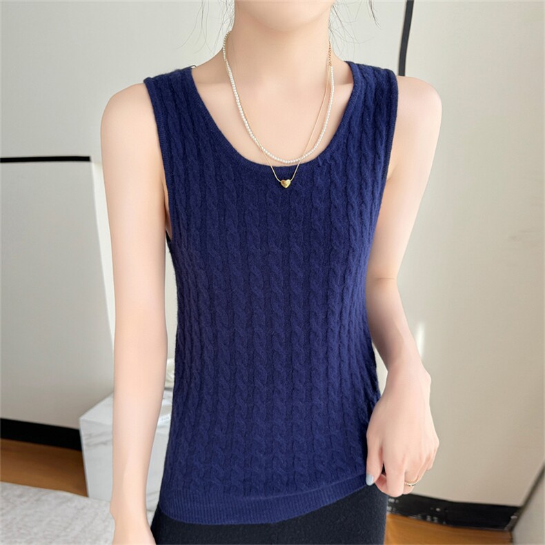 法式复古麻花针织背心女2025新款宽松显瘦无袖保暖打底衫毛衣马甲，女装背心吊带，暮绒羊羊绒