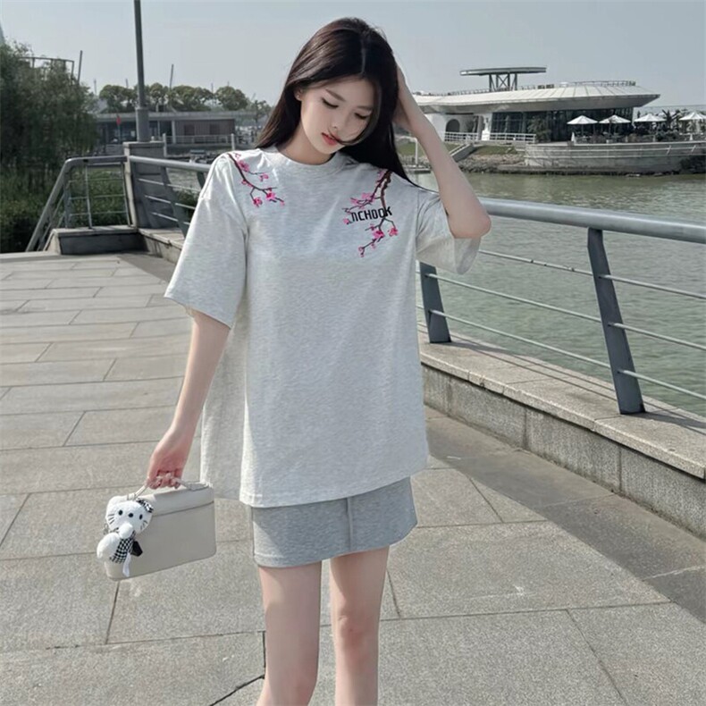 万针全刺绣工艺抖音得物高品质260克重磅纯棉双纱美式高街短袖T恤,男装T恤,电商A486-1