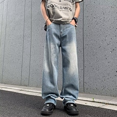 蓝色