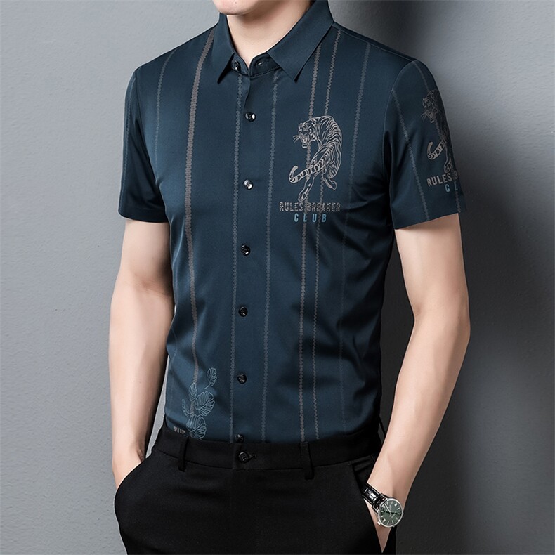 Z22117夏季青年2022男式薄款短袖无痕衬衣修身休闲透气衬衫P70图片