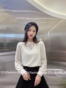 【现货】拉毛新款带项链上衣图片