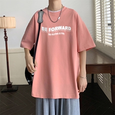 粉红色