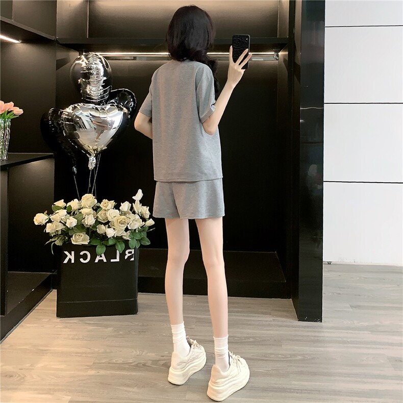 韩版休闲时尚套装女夏款个性简约圆领印花刺绣上衣阔腿短裤两件套,女装套装/套裙,江南