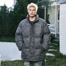 灰色