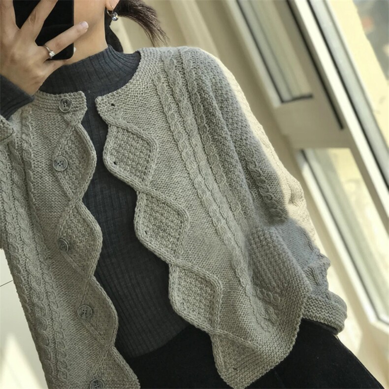2025年秋季新款百搭女士菱形长袖保暖开衫,女装羊毛衫,新胜羊绒